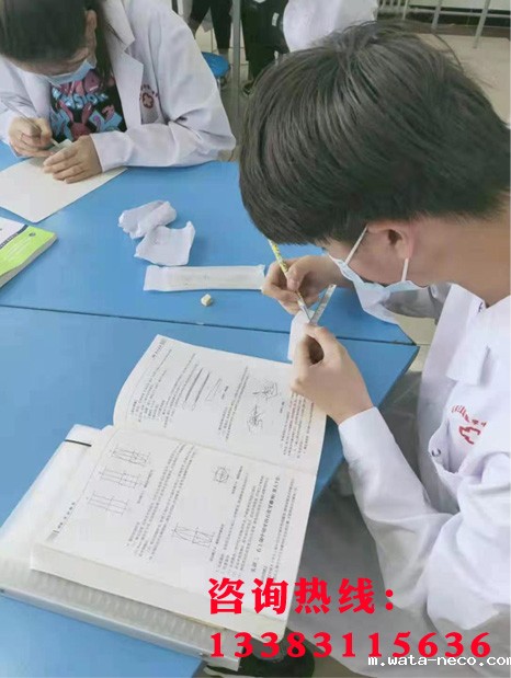 华体汇登录首页口腔实训课.jpg 华体汇登录首页口腔实训课.jpg